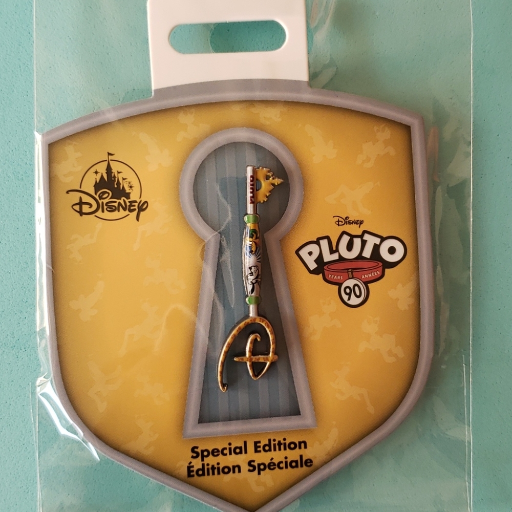 Disney Store Pluto 90th Anniversary Key Pin